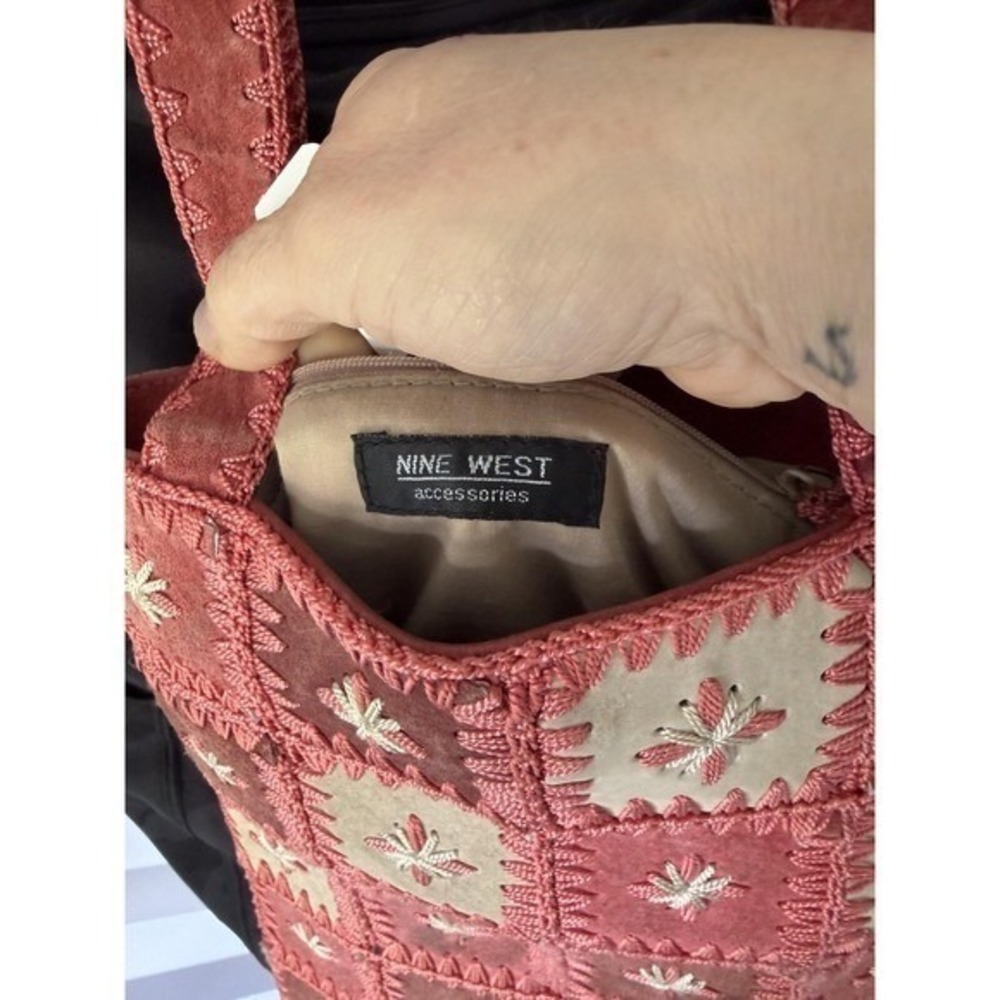 Nine West Vintage Bag With Stitched Patchwork Design - Picture 3 of 6